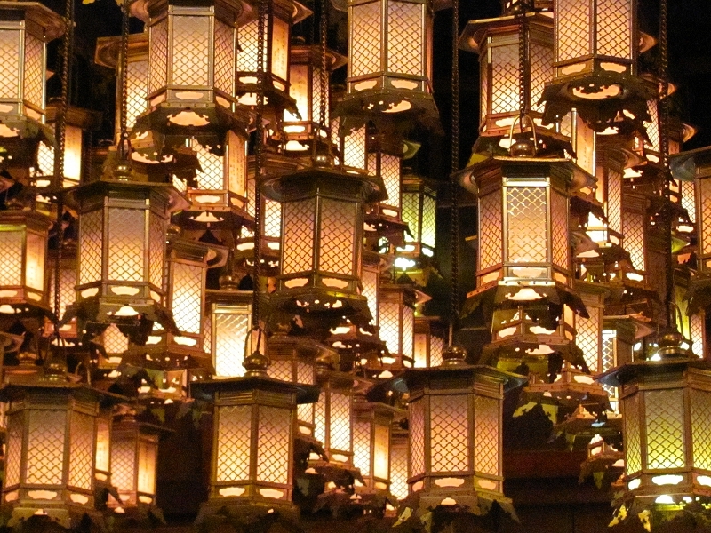Lanterns at Ryozenji